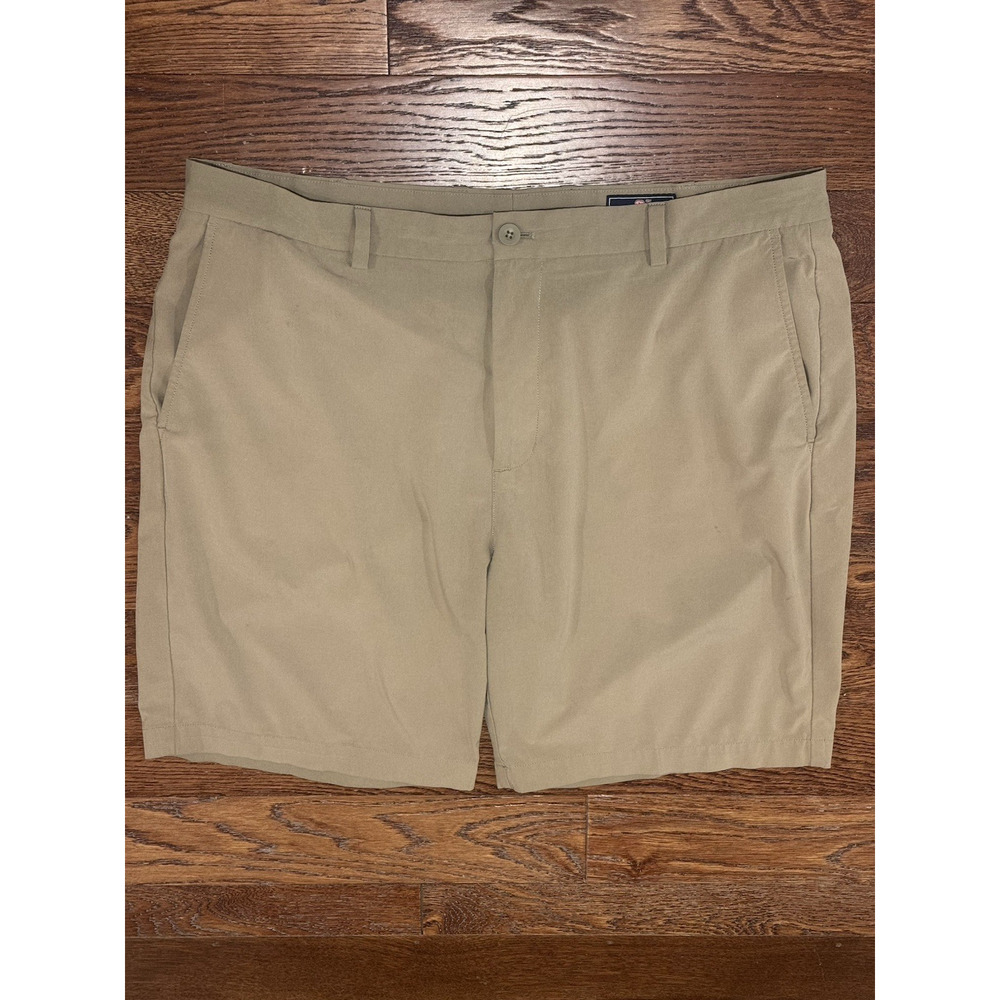 Vineyard Vines Performance Breaker Shorts Mens 40 Golf Stretch Khaki Lightweight